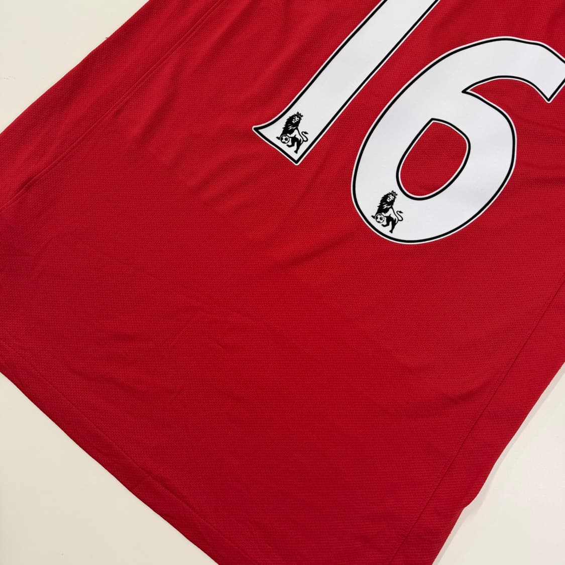 11-12 맨유 홈 캐릭 유니폼 상품이미지3