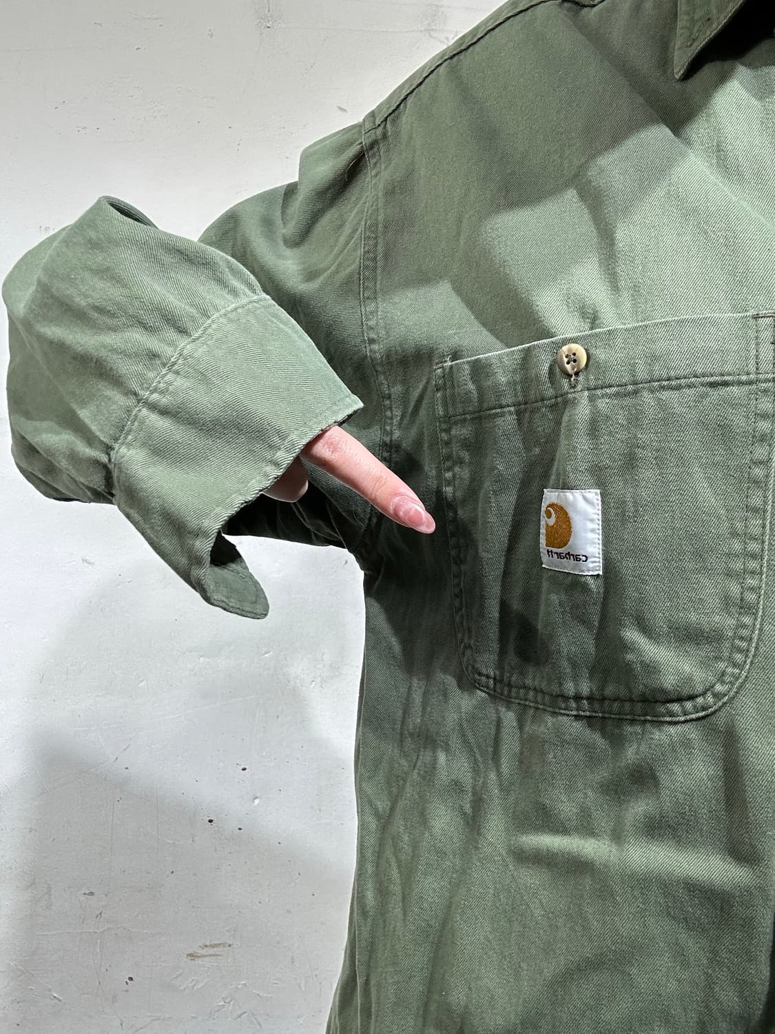 칼하트 카키 솔리드 오버핏 워크 셔츠 L 상품이미지4