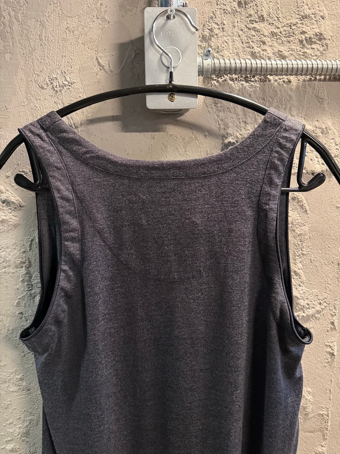 42 메종 마르지엘라 MARGIELA 슬리브리스 탱크탑 차콜 상품이미지6