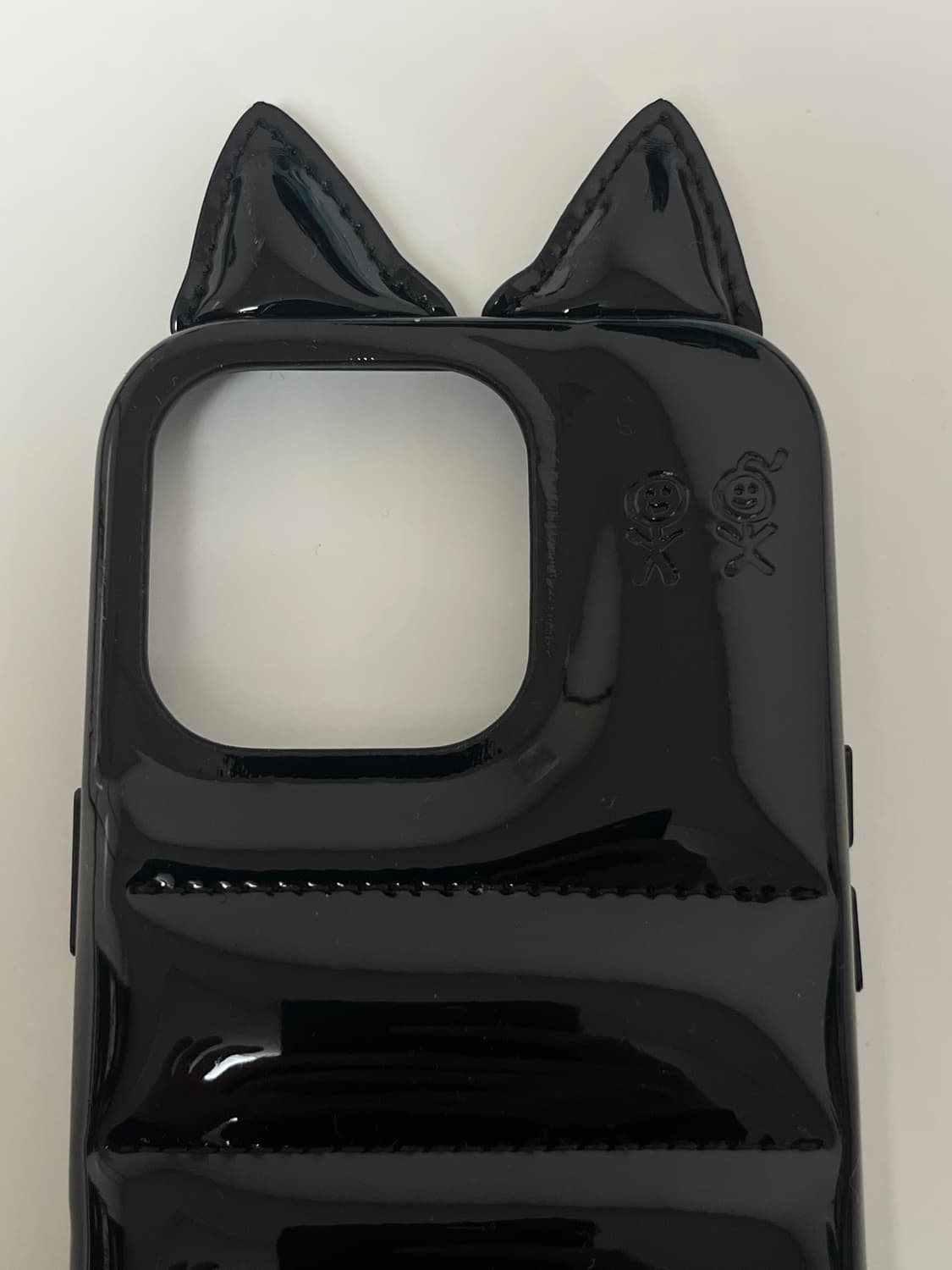 어반소피스티케이션 아이폰 케이스 16pro 상품이미지3