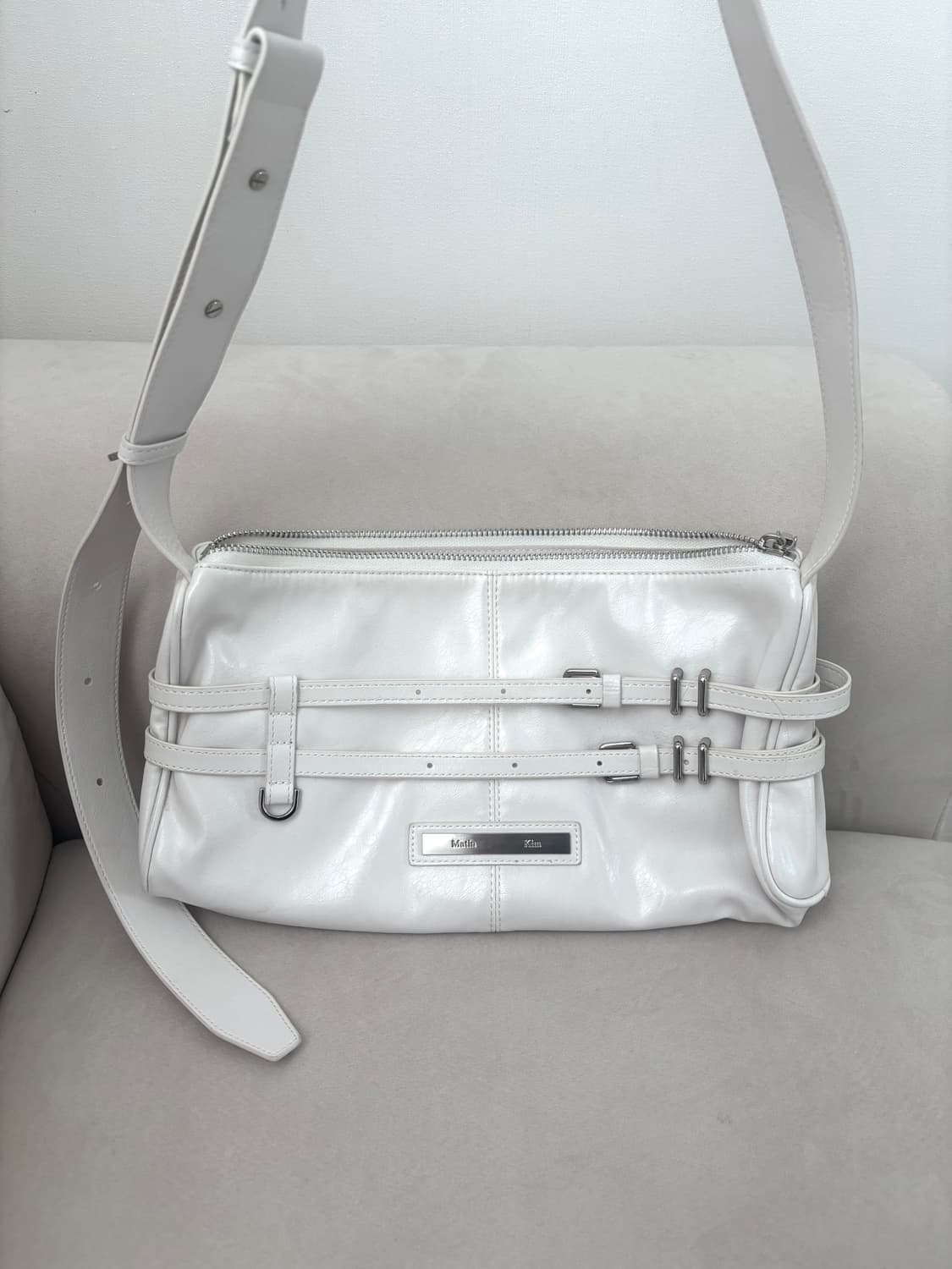 마뗑킴 더블 벨티드 스트랩 미니백 아이보리 상품이미지1