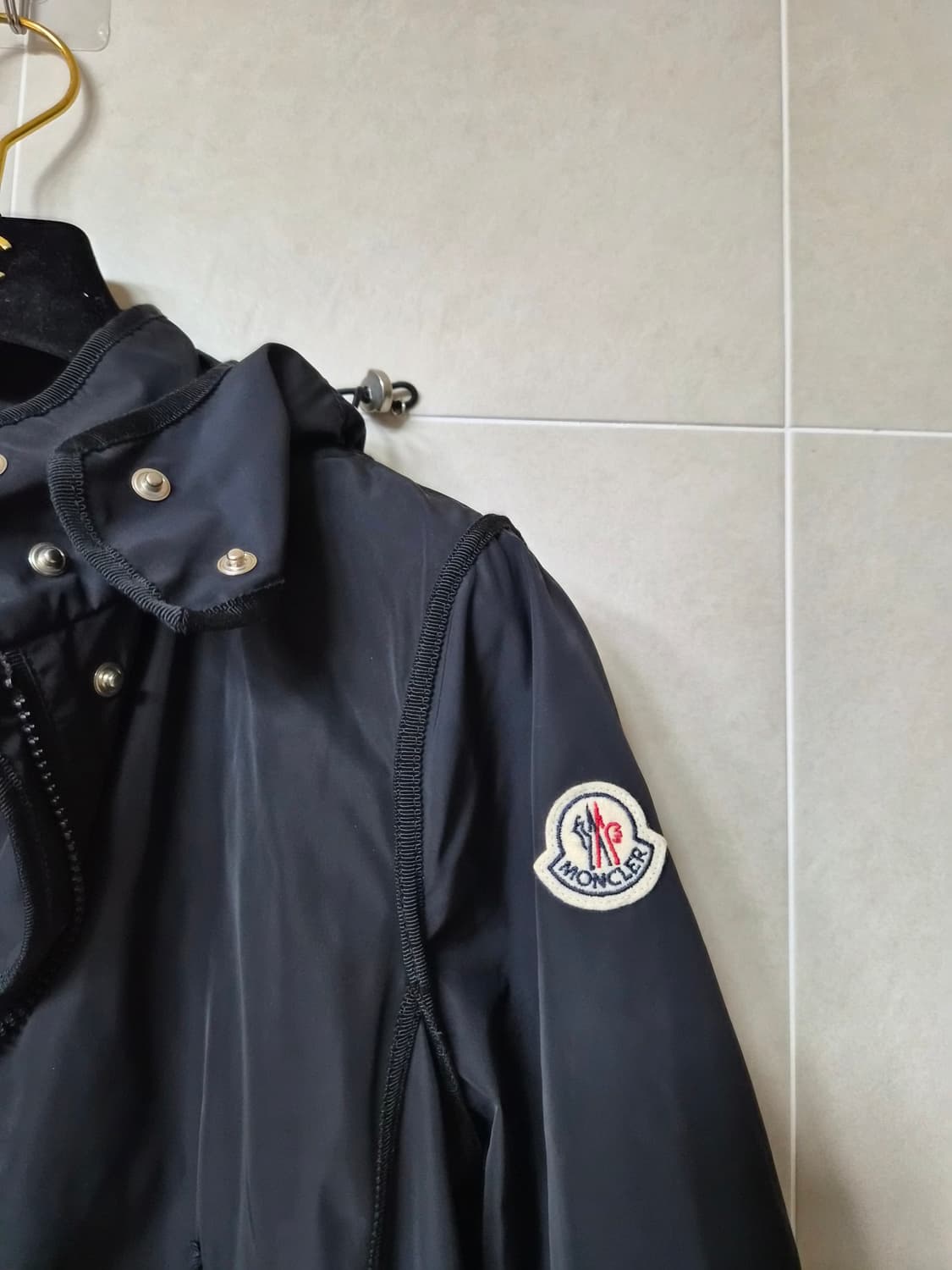 몽클레어 정품 여성바람막이 1(55사이즈) 상품이미지2