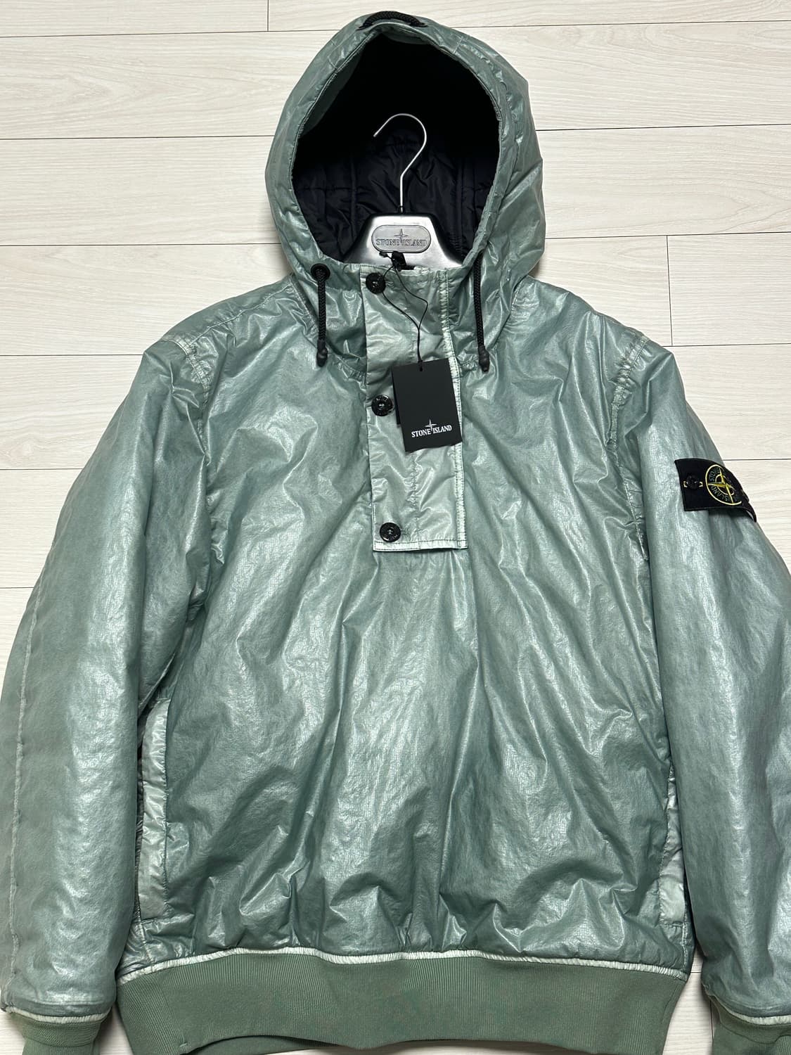 스톤아일랜드 82/22 40주년 아노락 패딩 L(105) 국내판 상품이미지5