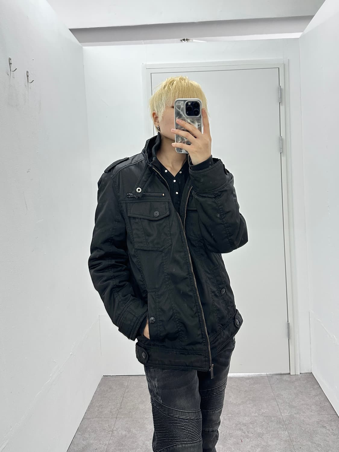 Vintage multi pocket padded jacket 상품이미지1