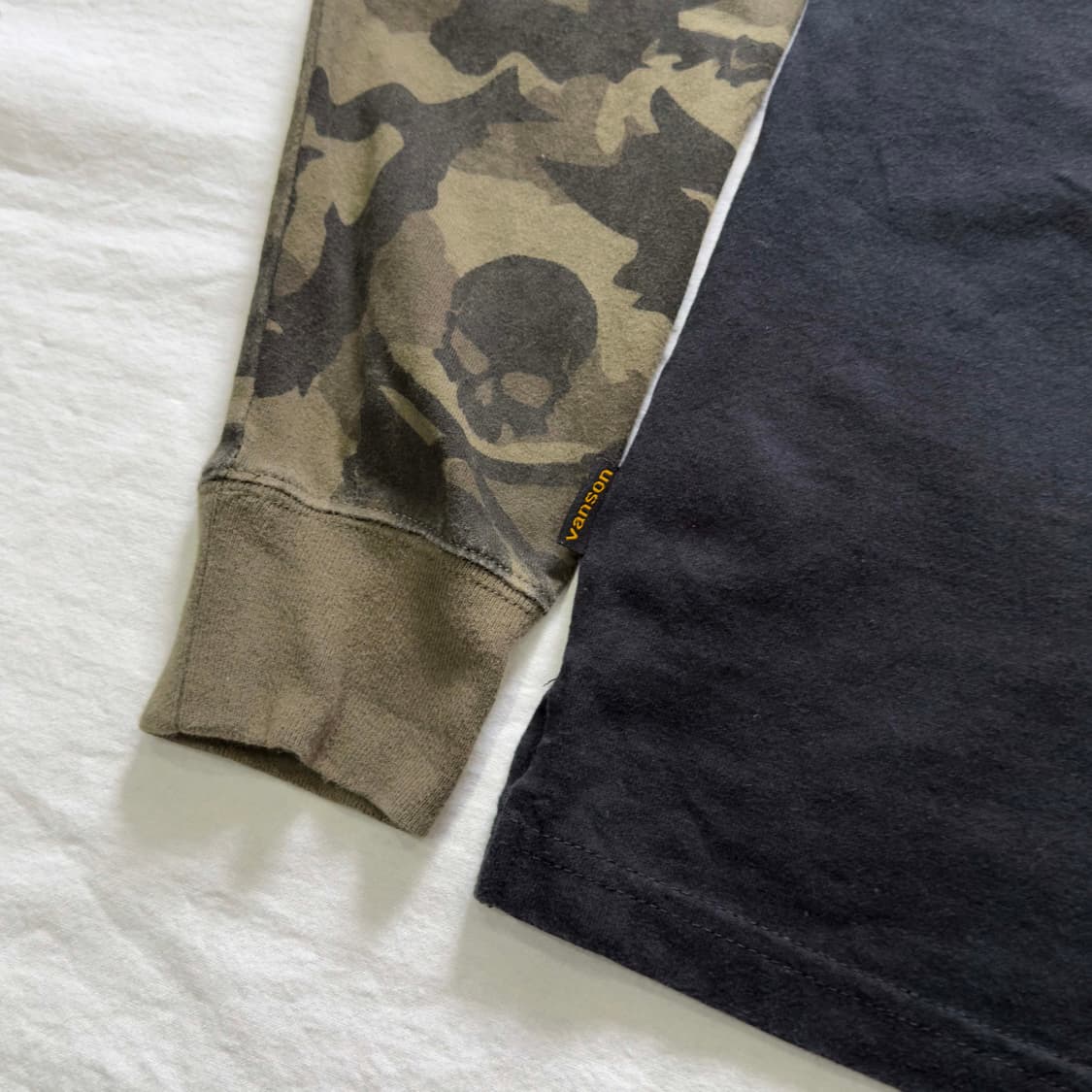 벤슨 레더 스컬 긴팔 티셔츠 상품이미지9