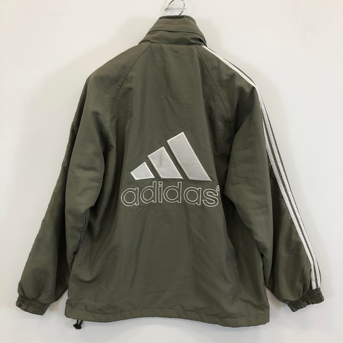 아디다스 대장급 카키 올드스쿨 백로고 우븐자켓 100 상품이미지4