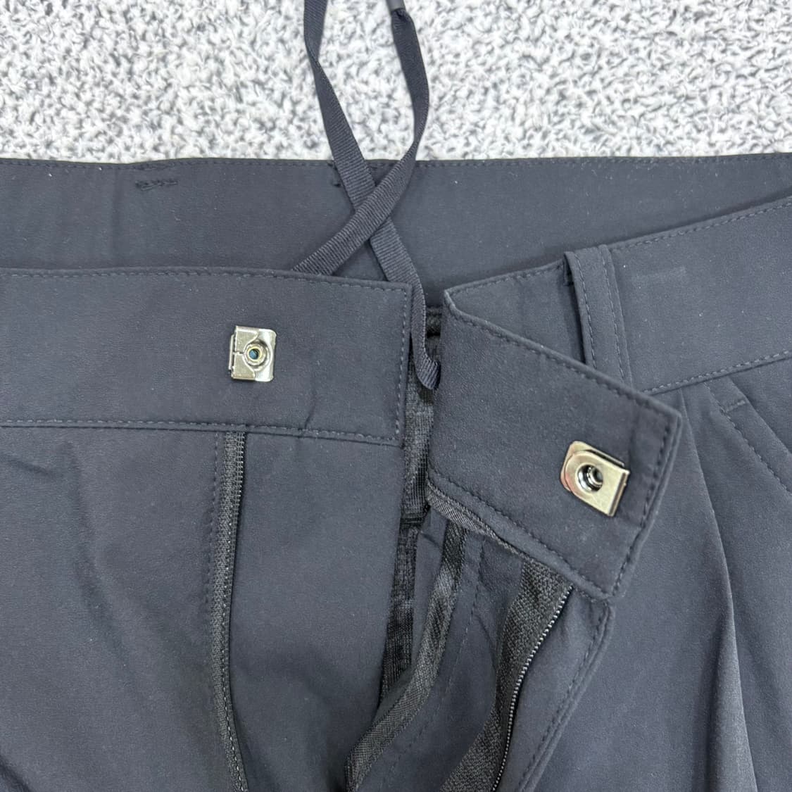 32 신형 무신사스탠다드 핀턱 팬츠 0421J 상품이미지2