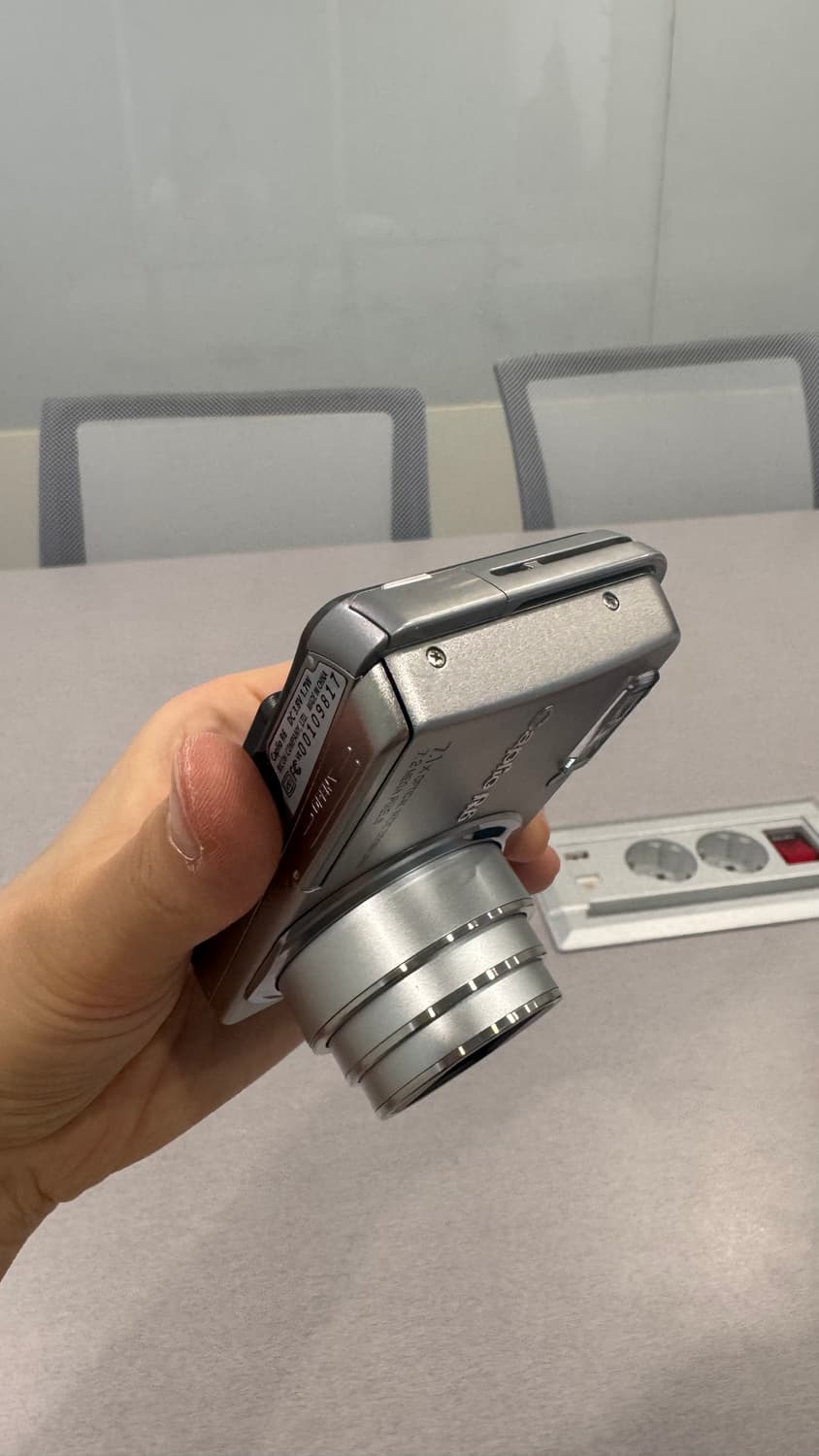 리코 Ricoh R6 실버 판매합니다. 상품이미지4