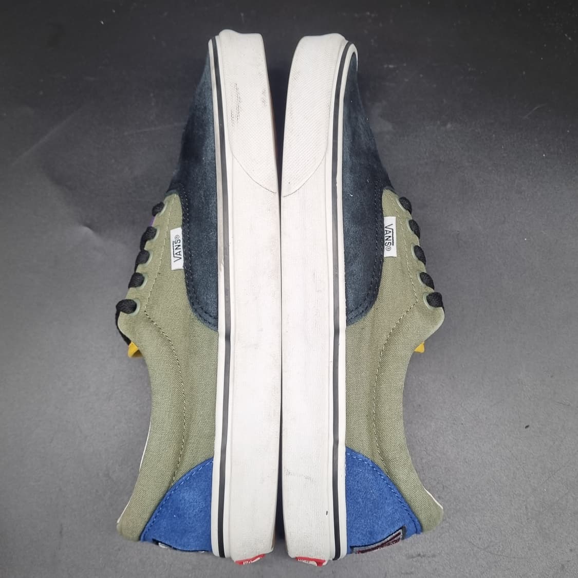 반스 어센틱 멀티컬러 스니커즈275 상품이미지5