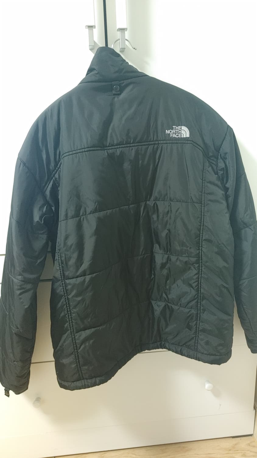 노스페이스 경량패딩 100 상품이미지2