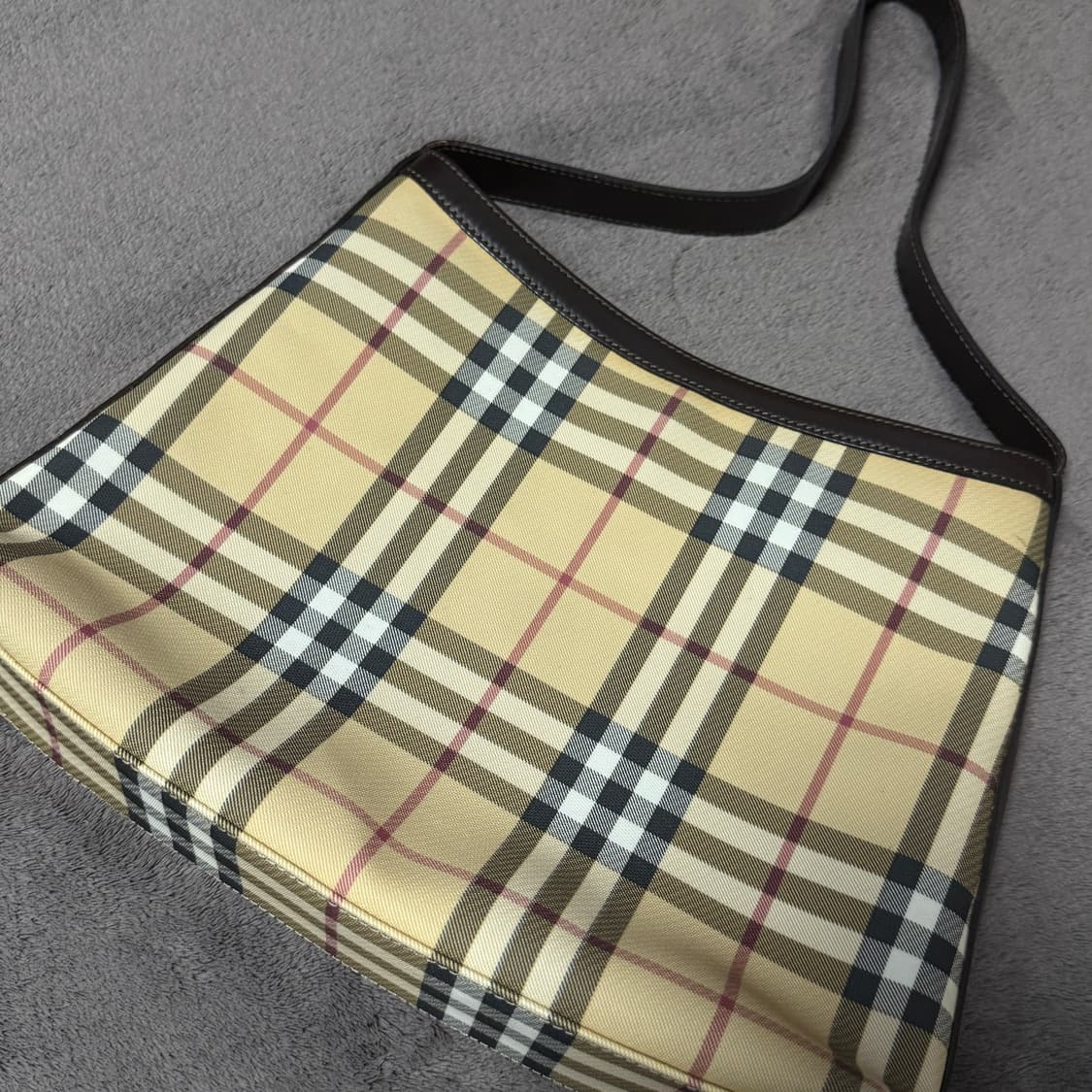 Burberry London 버버리 런던 노바체크 클래식 숄더백 상품이미지4