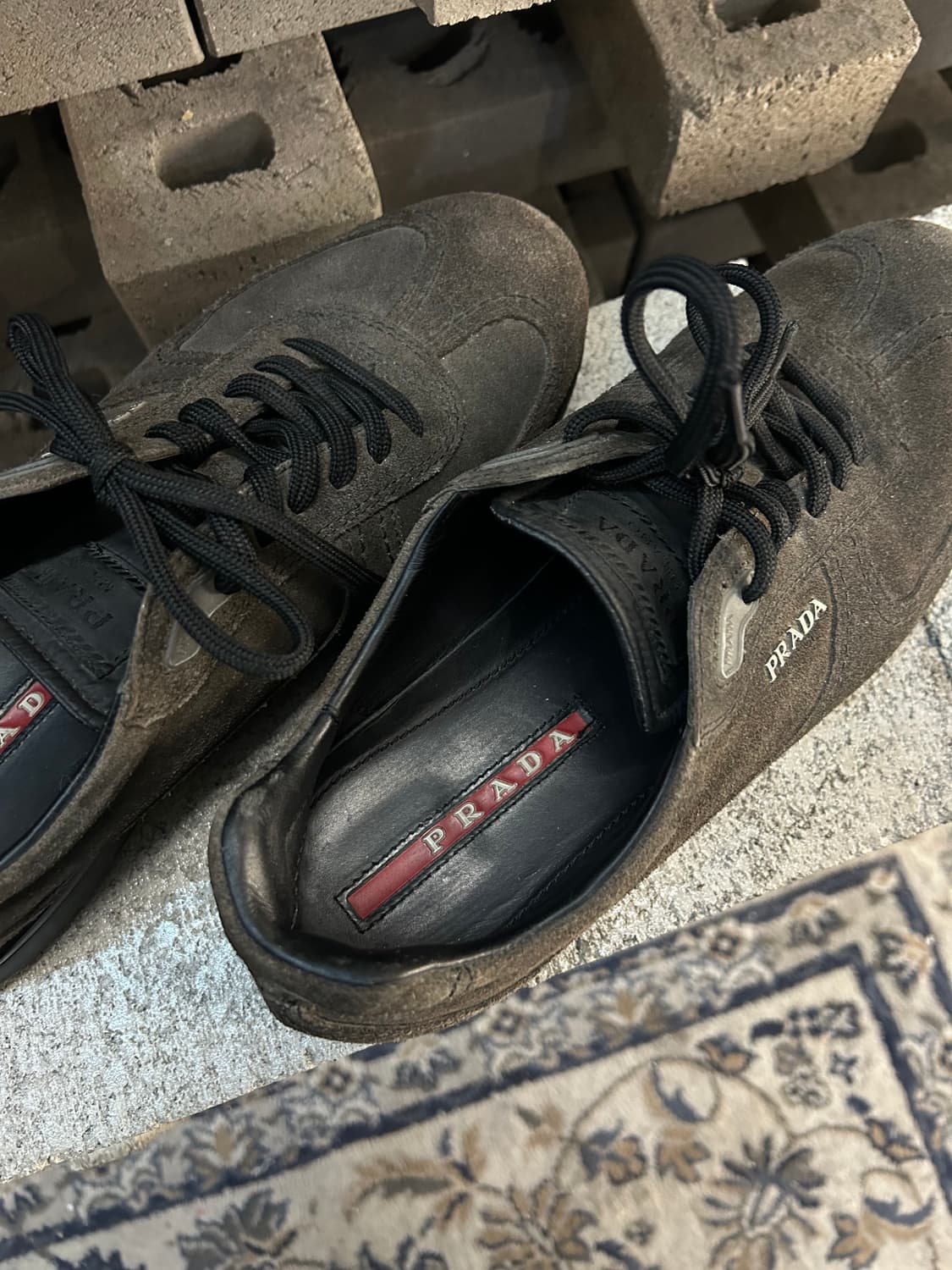 프라다 스포츠 브라운 스웨이드 스니커즈 상품이미지6