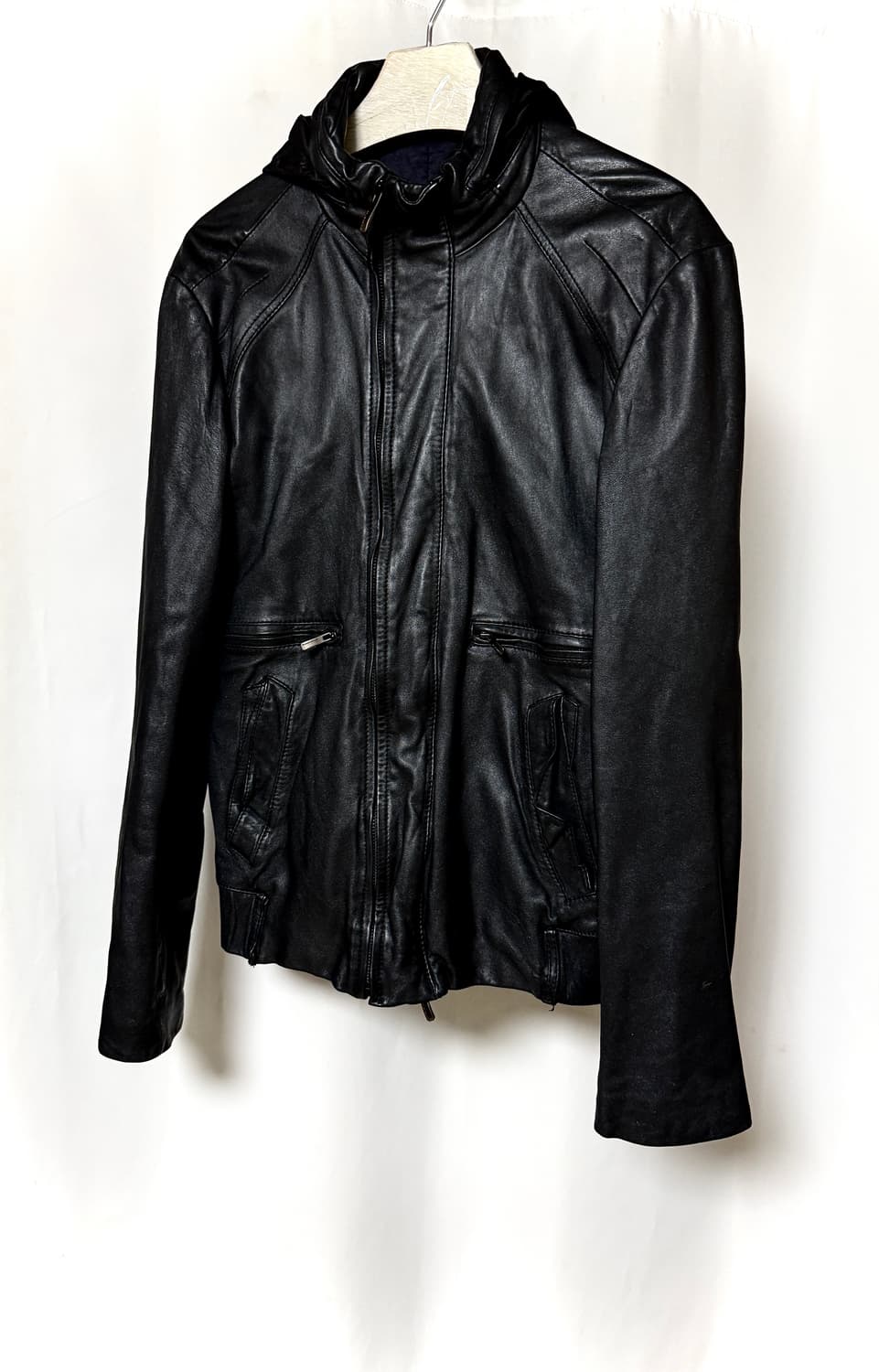 우영미 더블레이어 2zip 램스킨 후드 라이더자켓 상품이미지2