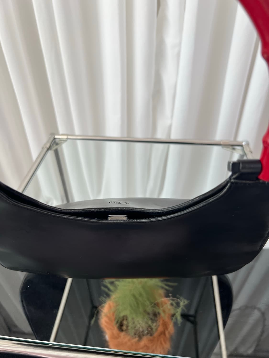 구찌 x 톰포드 블랙 레더 뱀부 핸들 호보백 상품이미지5