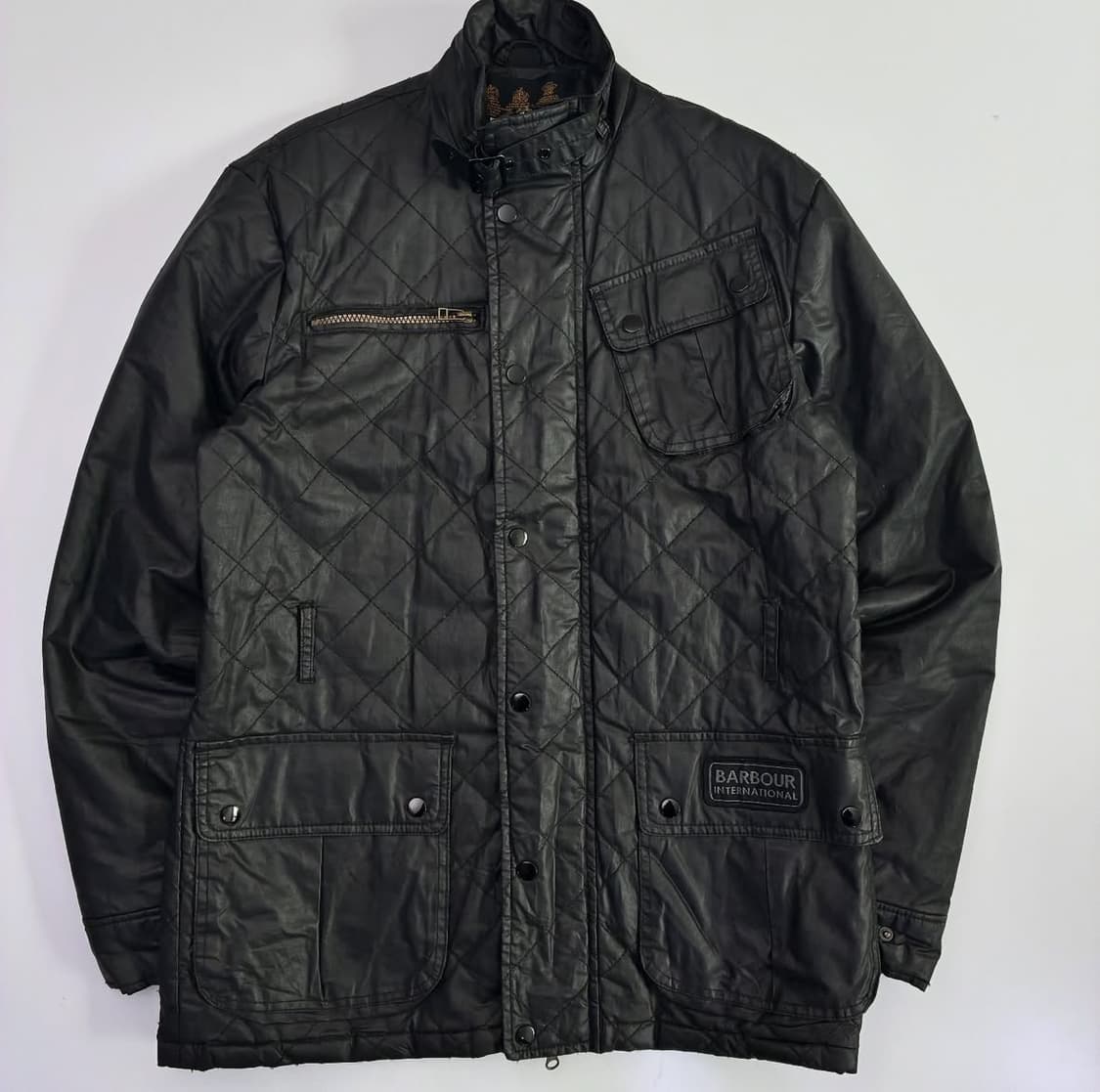 Barbour  바버 인터네셔널 퀼티드 왁스 자켓 (허리끈 x) 상품이미지2