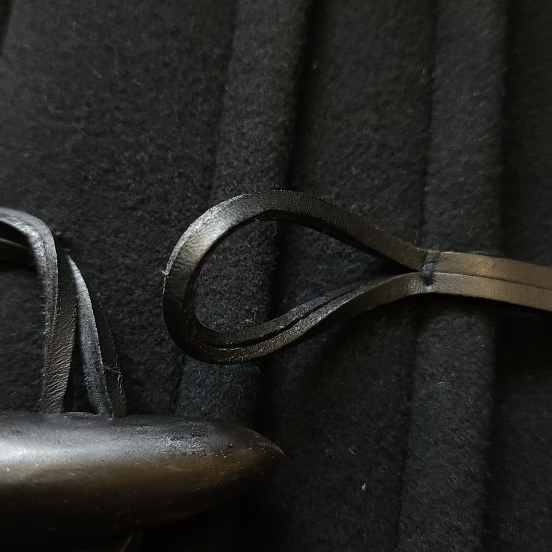 버버리 프로섬 더플코트 레더 디테일 헤비울 코트 블랙 50 상품이미지9