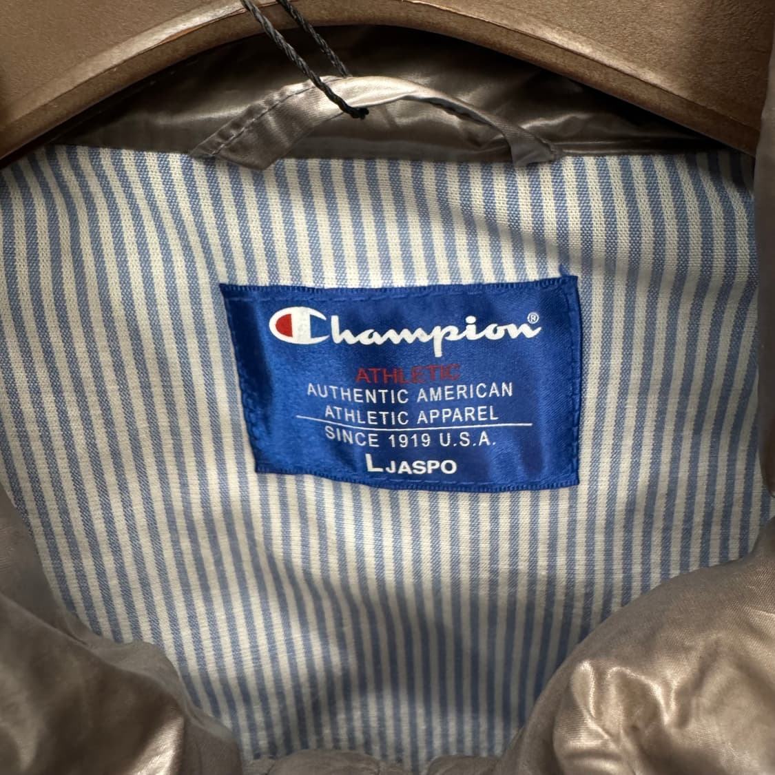 00s 챔피온 메탈릭 다운 패딩 자켓 전면 레이싱 패치 포인트 실버 상품이미지6