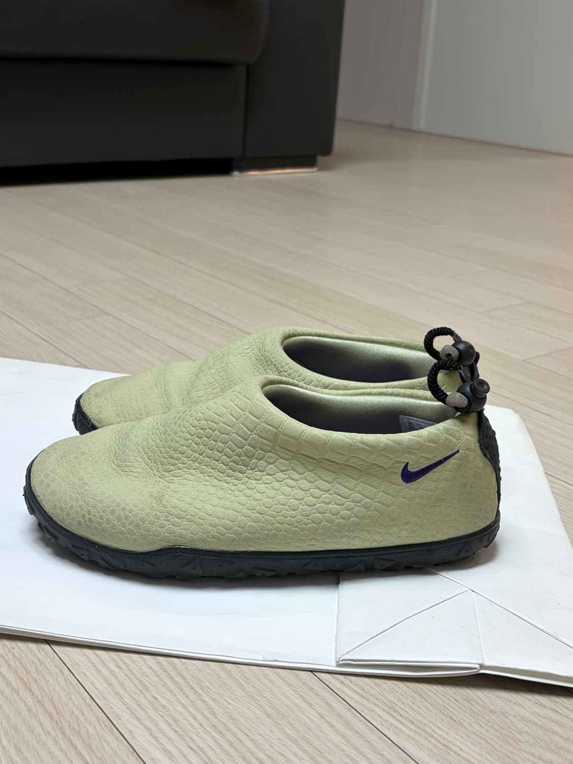 나이키 ACG 목 프리미엄 올리브 아우라블랙 상품이미지4