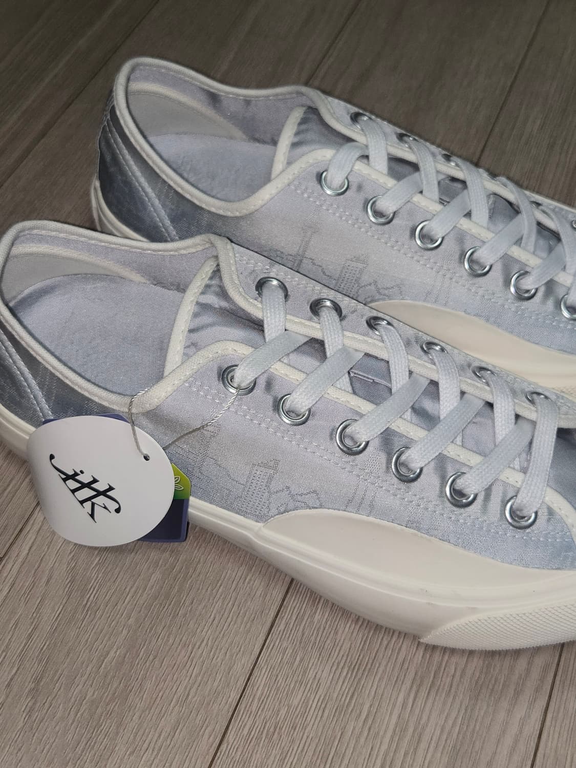 먼슬리슈즈 송해나 정혁 실크 스니커즈 라이트블루 245  상품이미지2