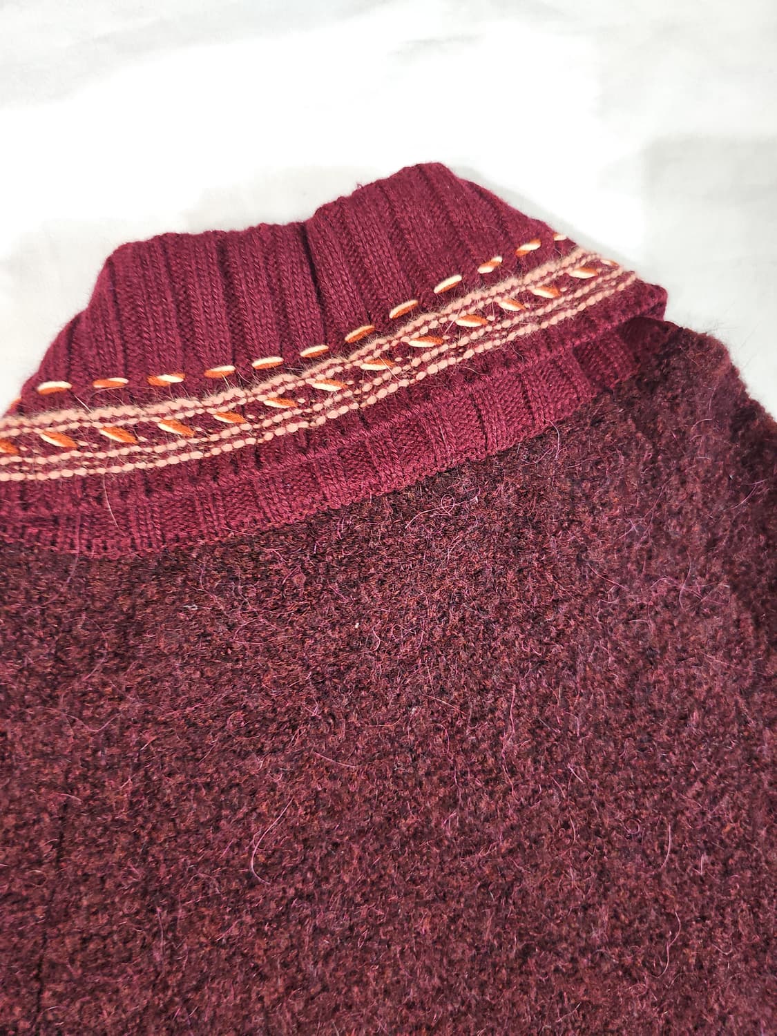 정가55만원대) 오즈세컨 보헤니안 에스닉 자수 스티치 모헤어 집업 가디건 상품이미지8