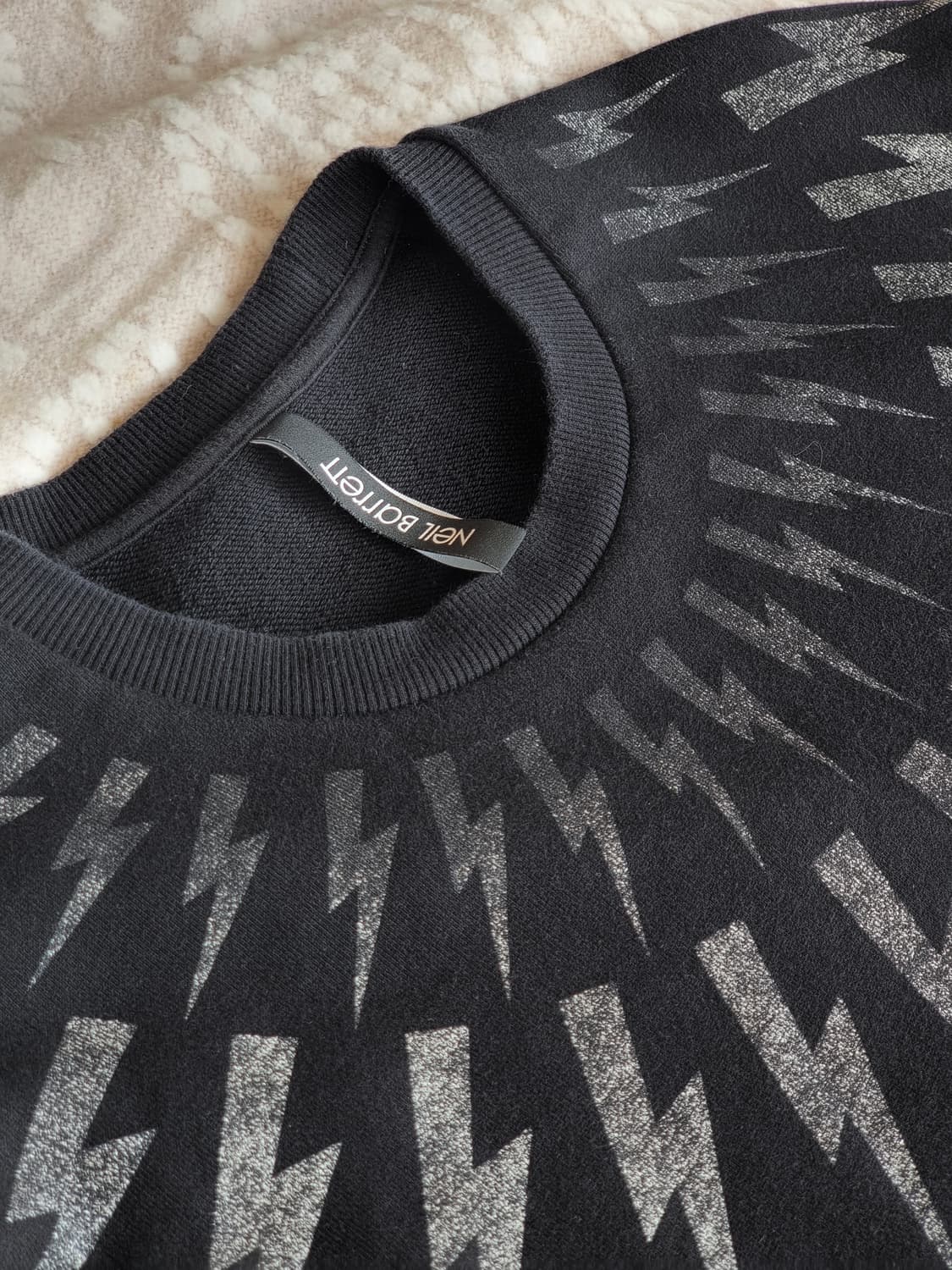 Neil Barrett 썬더볼트 페어아일 맨투맨 XL  상품이미지3