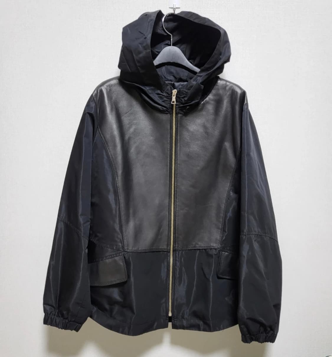 (새제품)천연가죽+프라다 후드 집업 자켓55-88 상품이미지6