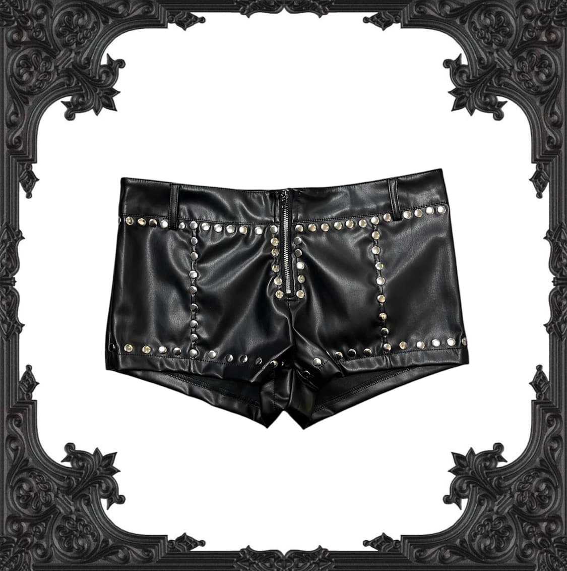 스터드 레더 숏팬츠 상품이미지1