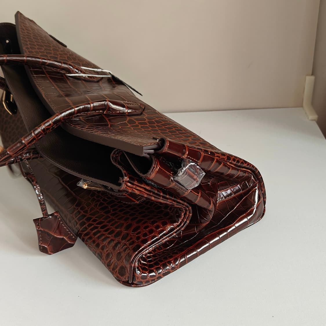 악어무늬 숄더버킨백 상품이미지6