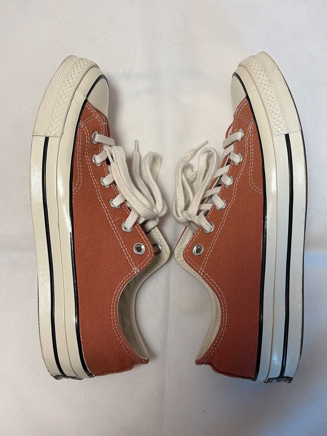 컨버스 척 70 로우 더스티 피치 255-260 사이즈 판매합니다. 상품이미지4