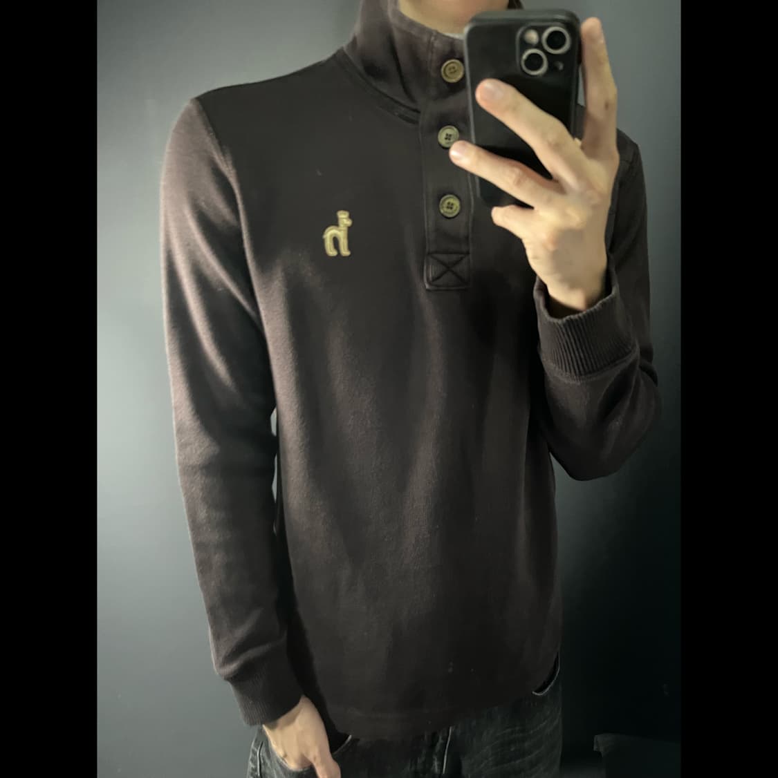 HAZZYS 해지스 단추 니트 티셔츠 상품이미지1