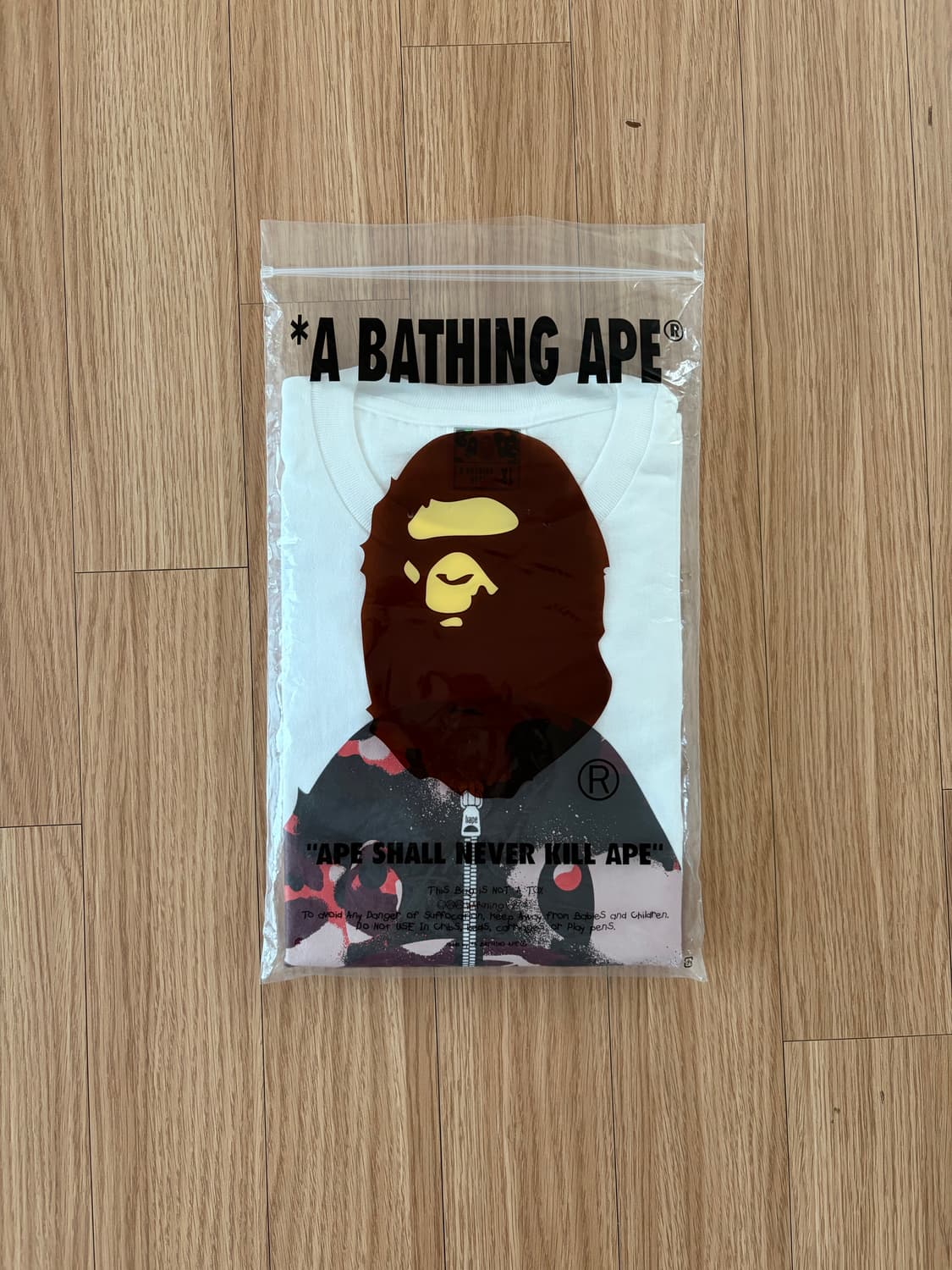 (XL) 베이프 레드카모 샤크 반팔 상품이미지1