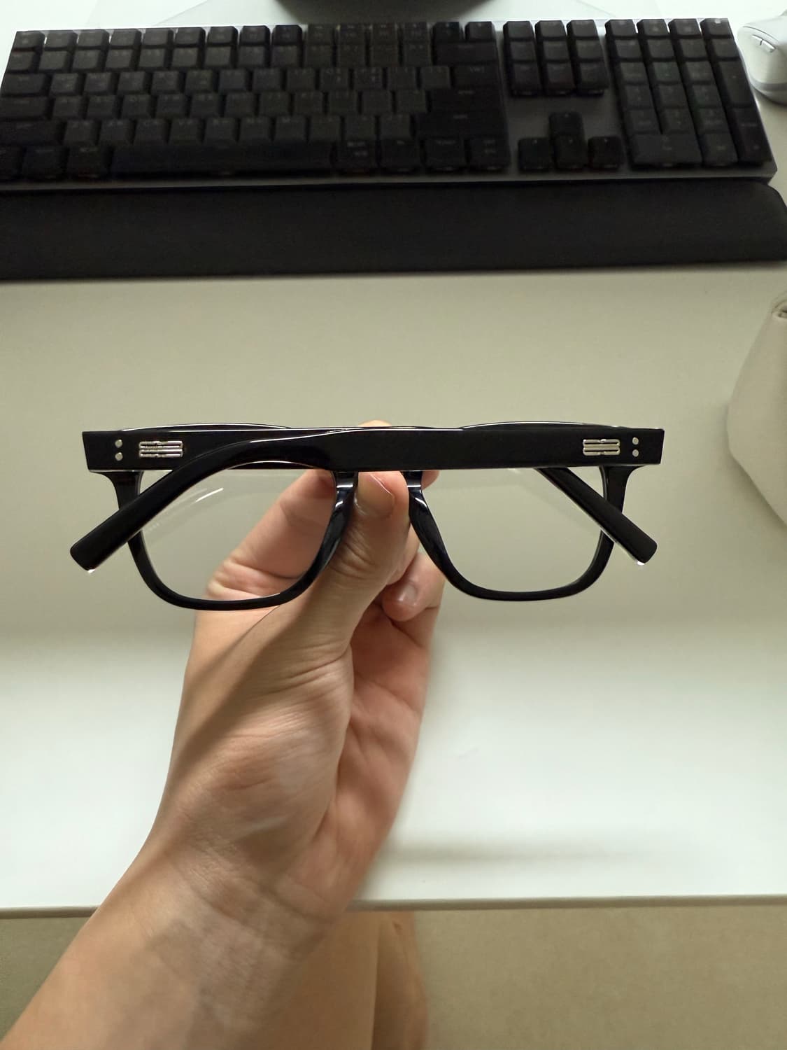 젠틀몬스터 칼 KARL 01 블랙 상품이미지3