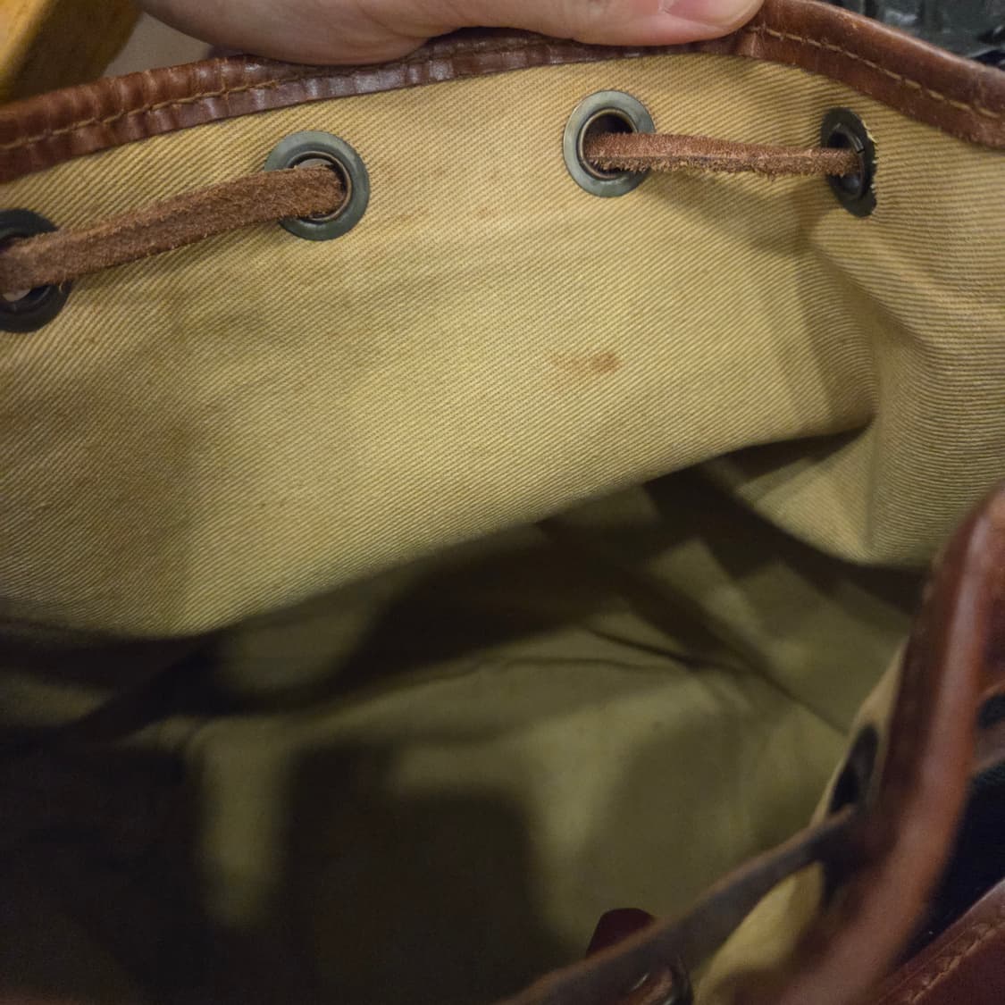 폴로 블랙와치 버킷백 상품이미지9