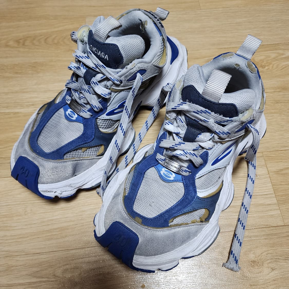 발렌시아가 카고스니커즈 40 상품이미지2