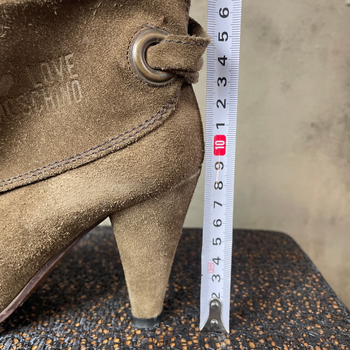 모스키노 스웨이드 힐 상품이미지7