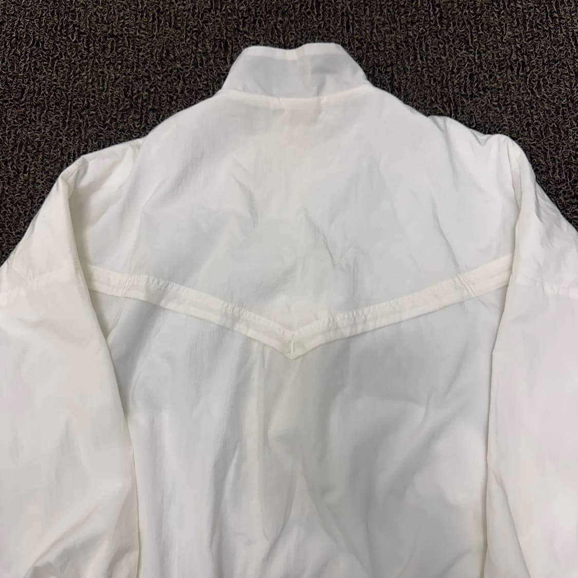 NIKE 나이키 윈드러너 여성 우븐 바람막이 자켓 아이보리 M 상품이미지7