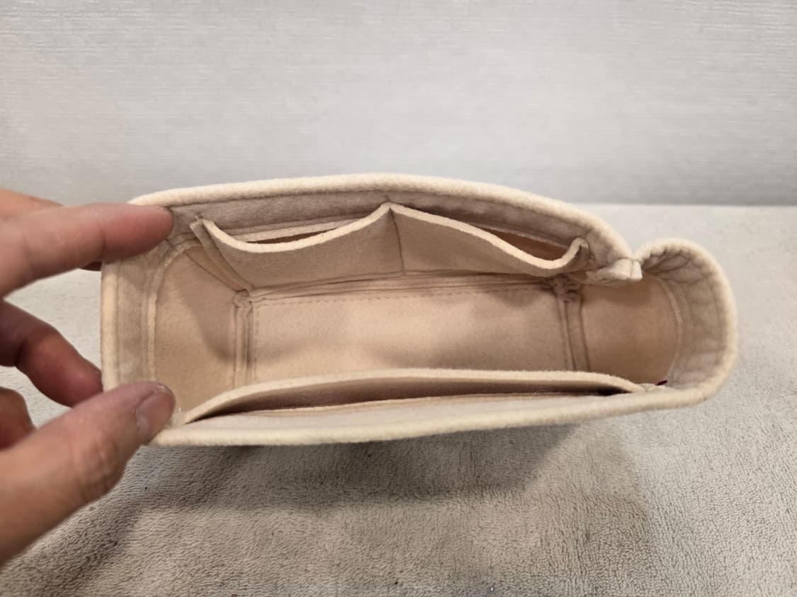 미닛뮤트 브렛 미니 아이보리 체인백 상품이미지10