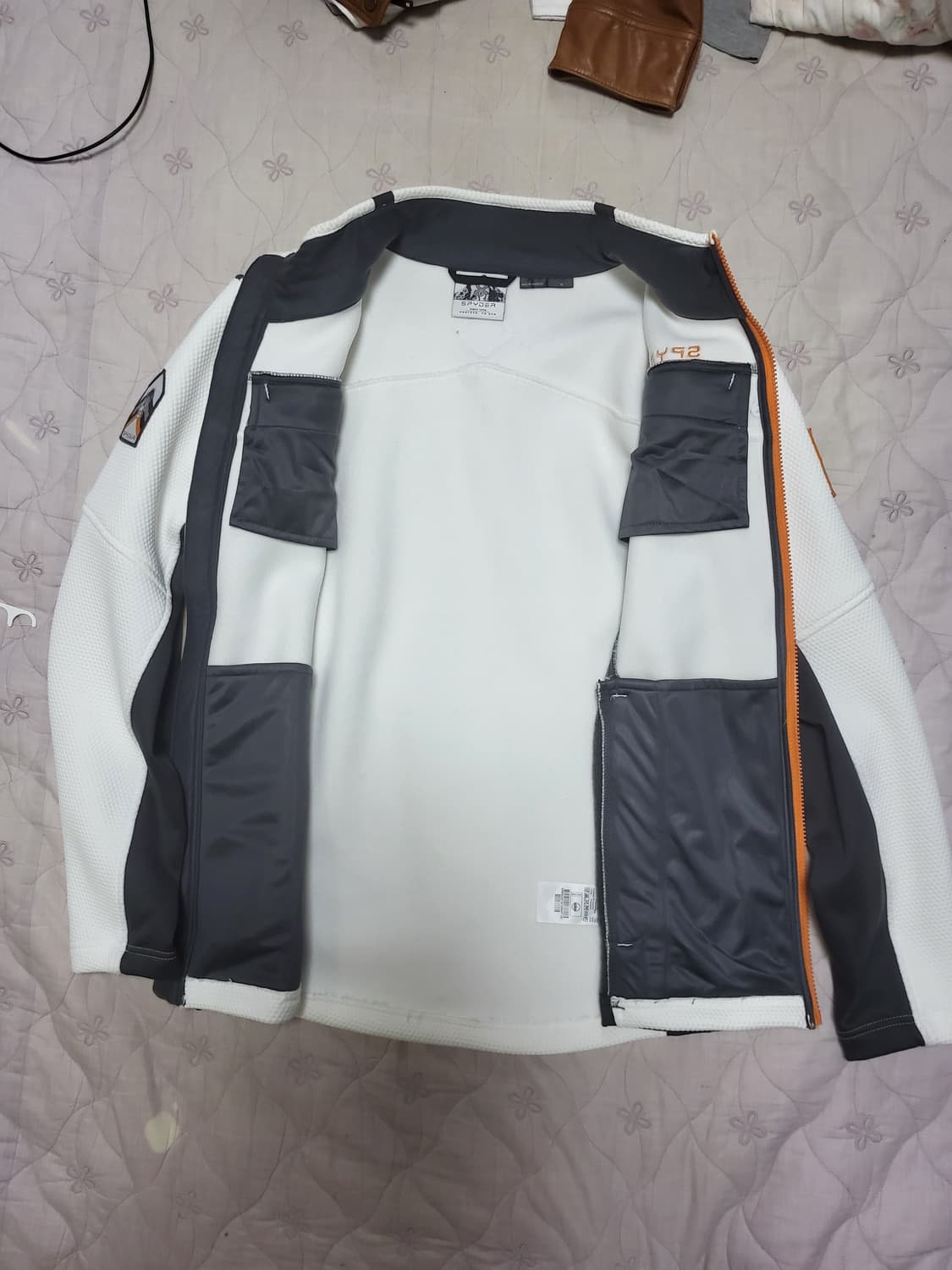 스파이더 기모 집업 상품이미지2