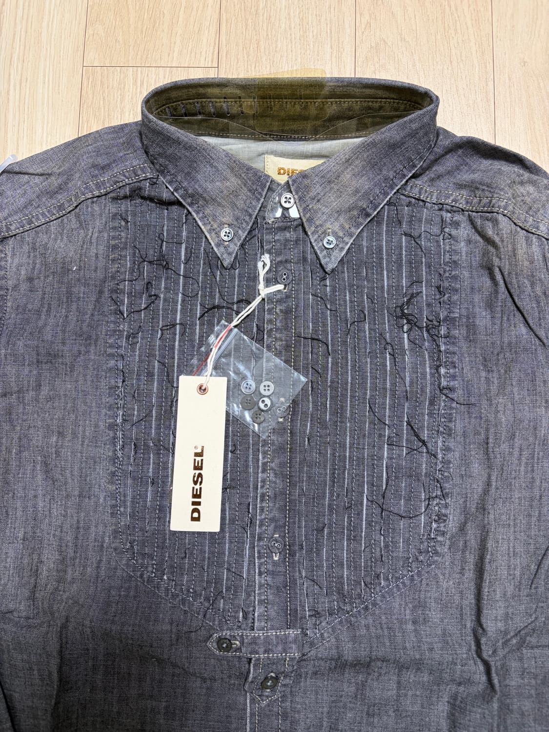 디젤 그런지코어 새상품 흑청셔츠 100 상품이미지3