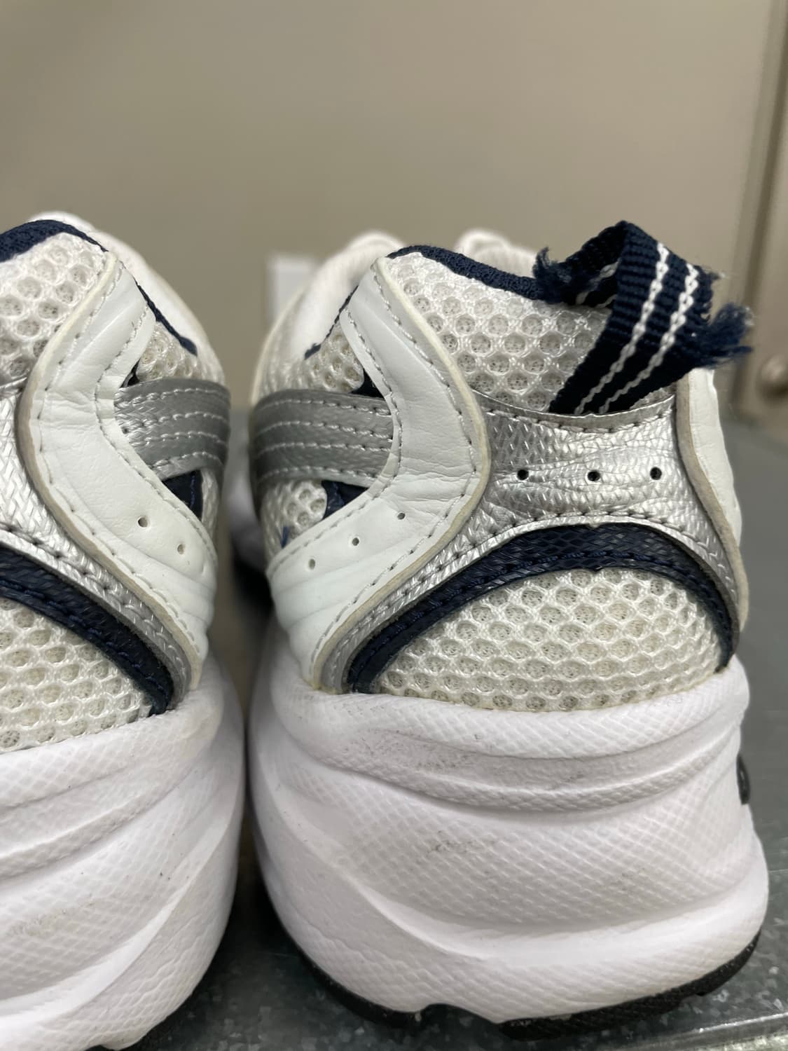 뉴발란스 530 화이트 250 상품이미지9