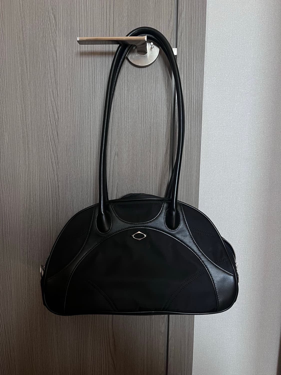 미스치프 볼링백 블랙 상품이미지2