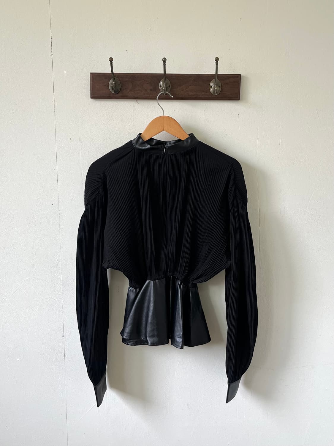 Japan vtg 레더 플리츠 탑 상품이미지2