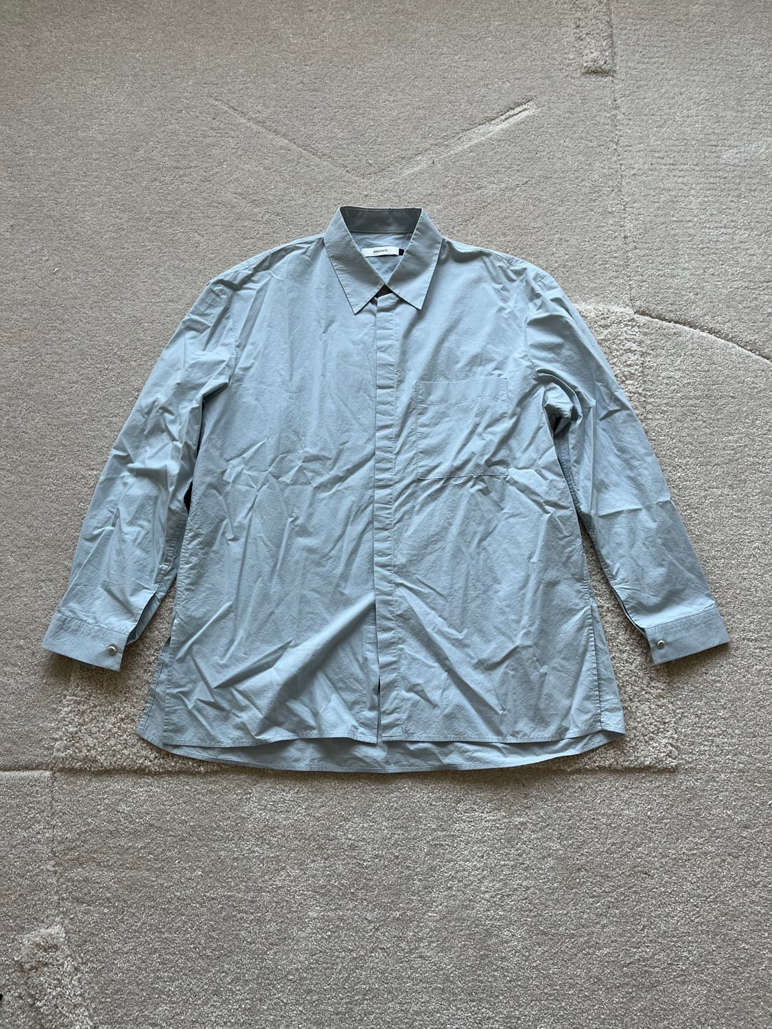 아모멘토 Seamless Shirt Light Blue (105) 상품이미지2