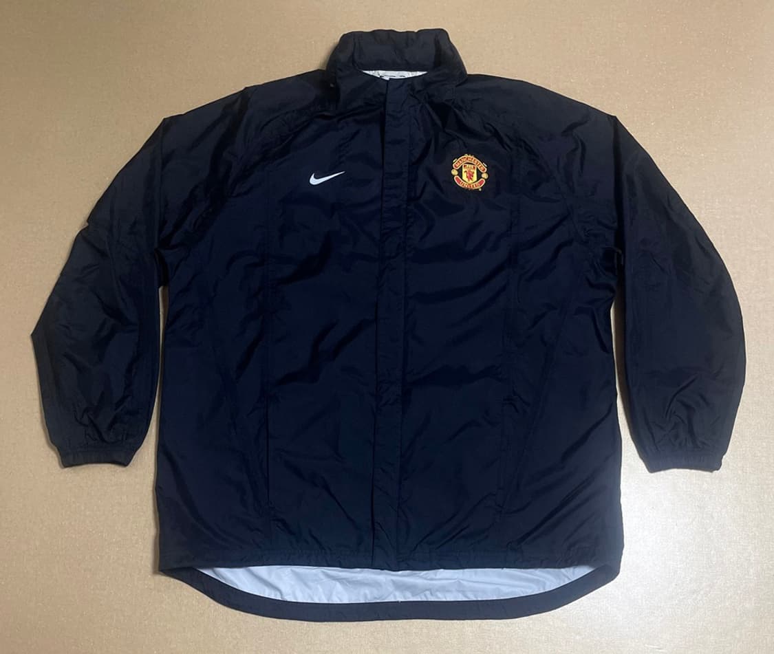 나이키 맨유 02/03 레인자켓 블랙 상품이미지8