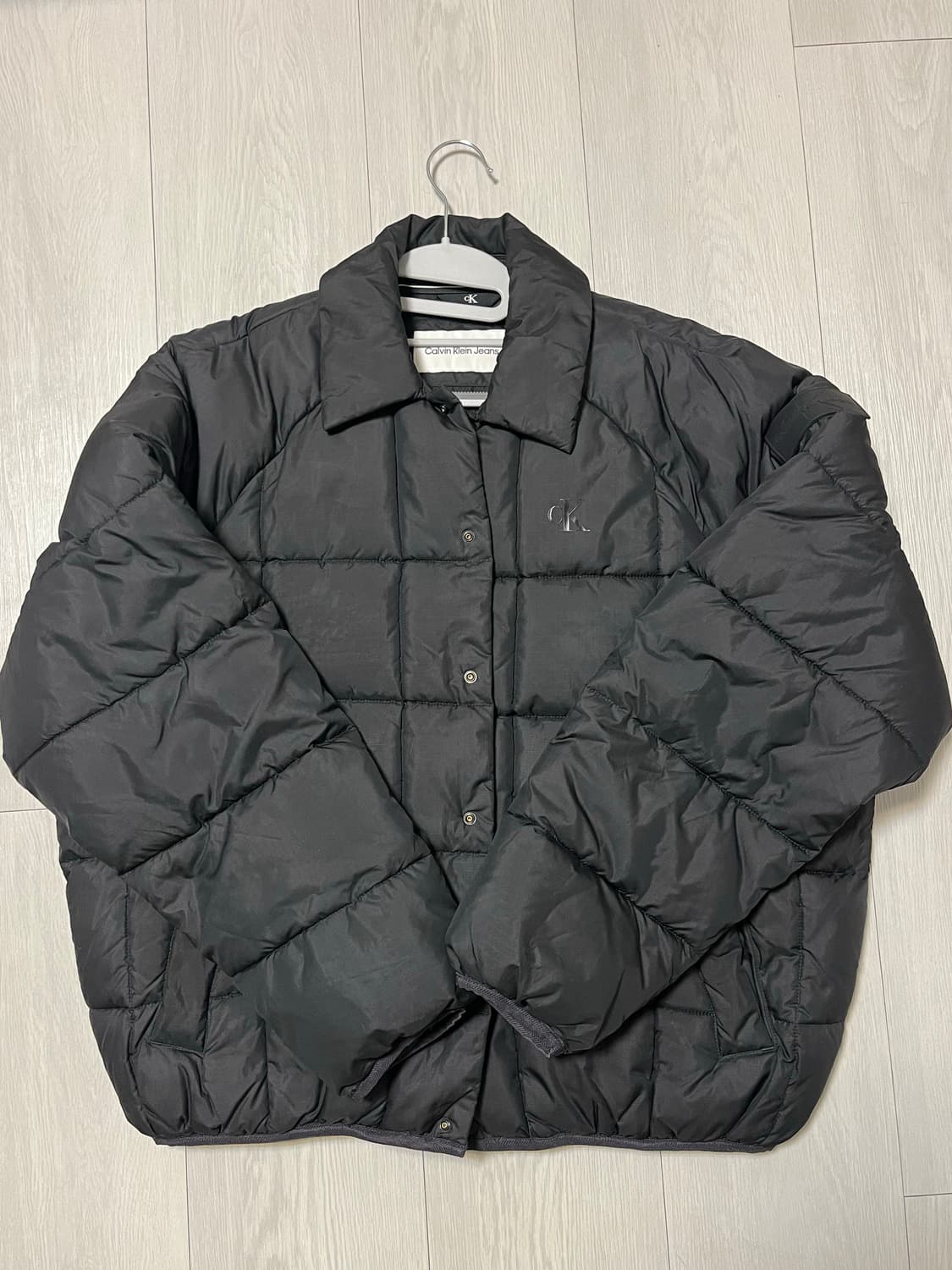 캘빈클라인진 에센셜 패디드 오버셔츠(s) 상품이미지2