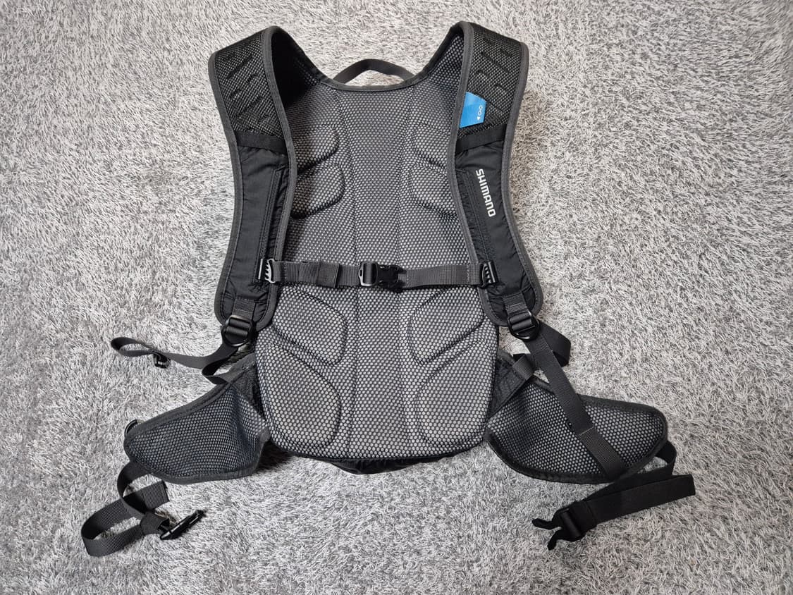시마노 사이클링 백팩 12L 상품이미지3