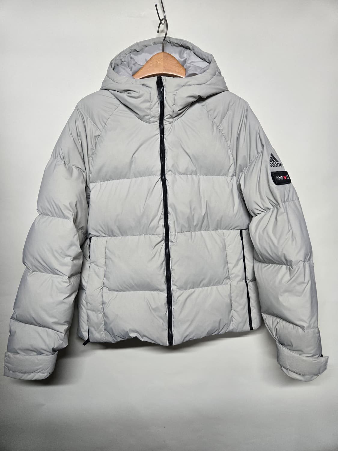 아디다스 AMD WU 여성 패딩 점퍼 그레이 XL 상품이미지1