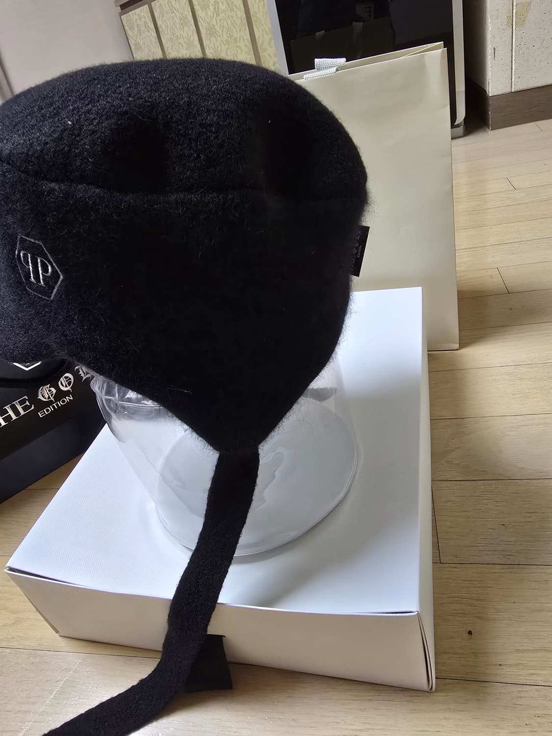 (새상품)필립플레인 골프 앙고라털 귀달이 모자 상품이미지4