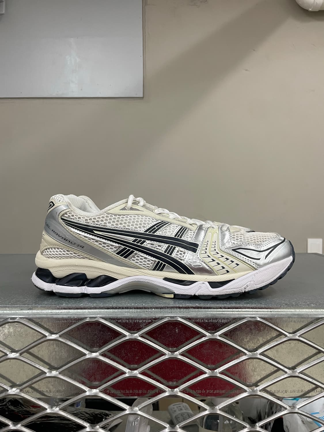 아식스 젤 카야노 14 화이트 미드 나잇 290 상품이미지4