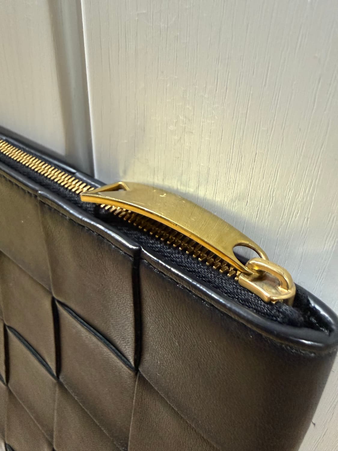 보테가베네타 인트레치아토 위빙 파우치 (블랙) 상품이미지3